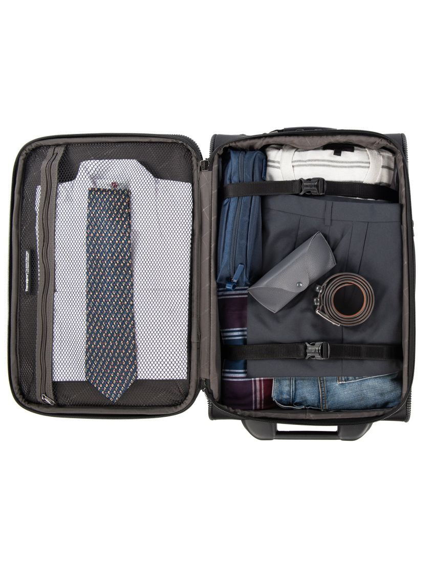 Travelpro® FlightCrew™ 5 21” Rollaboard®