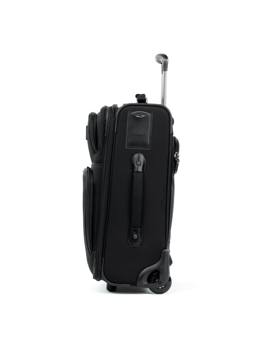 Travelpro® FlightCrew™ 5 22” Rollaboard®