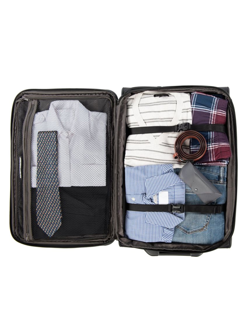Travelpro® FlightCrew™ 5 24” Expandable Rollaboard®
