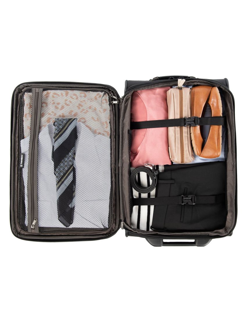 Travelpro® FlightCrew™ 5 22” Expandable Rollaboard®